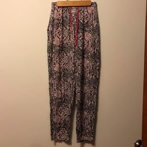 [ZUBAZ] Vintage 90's Pink Black Snake Print Pants